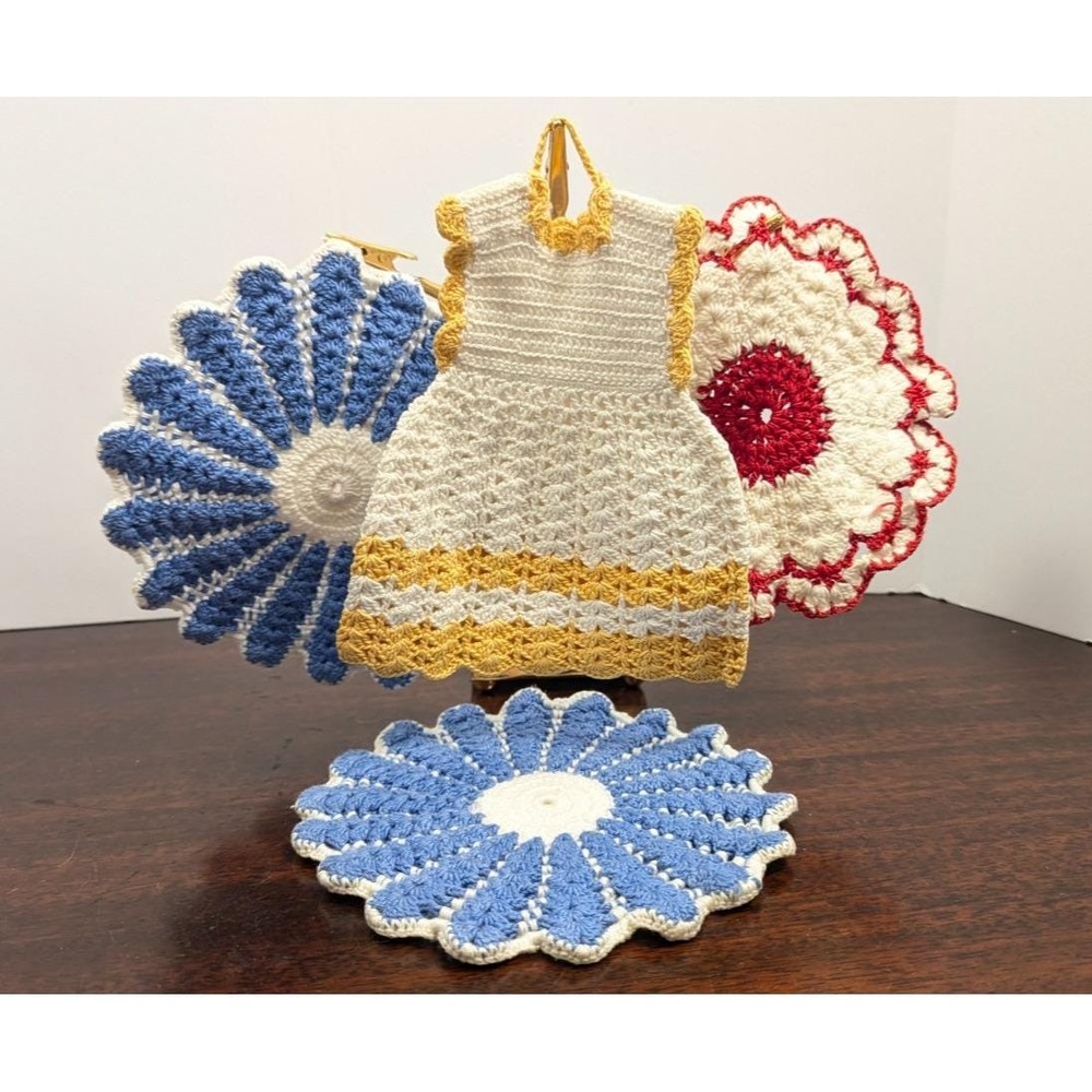 Vintage Handmade Crochet Potholders Lot of 4 Dress Flower Blue Red Yellow Retro